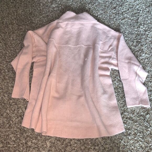 Free people light pink oversized, double turtle-neck, 3/4-sleeve sweater, so: S. - Picture 6 of 7